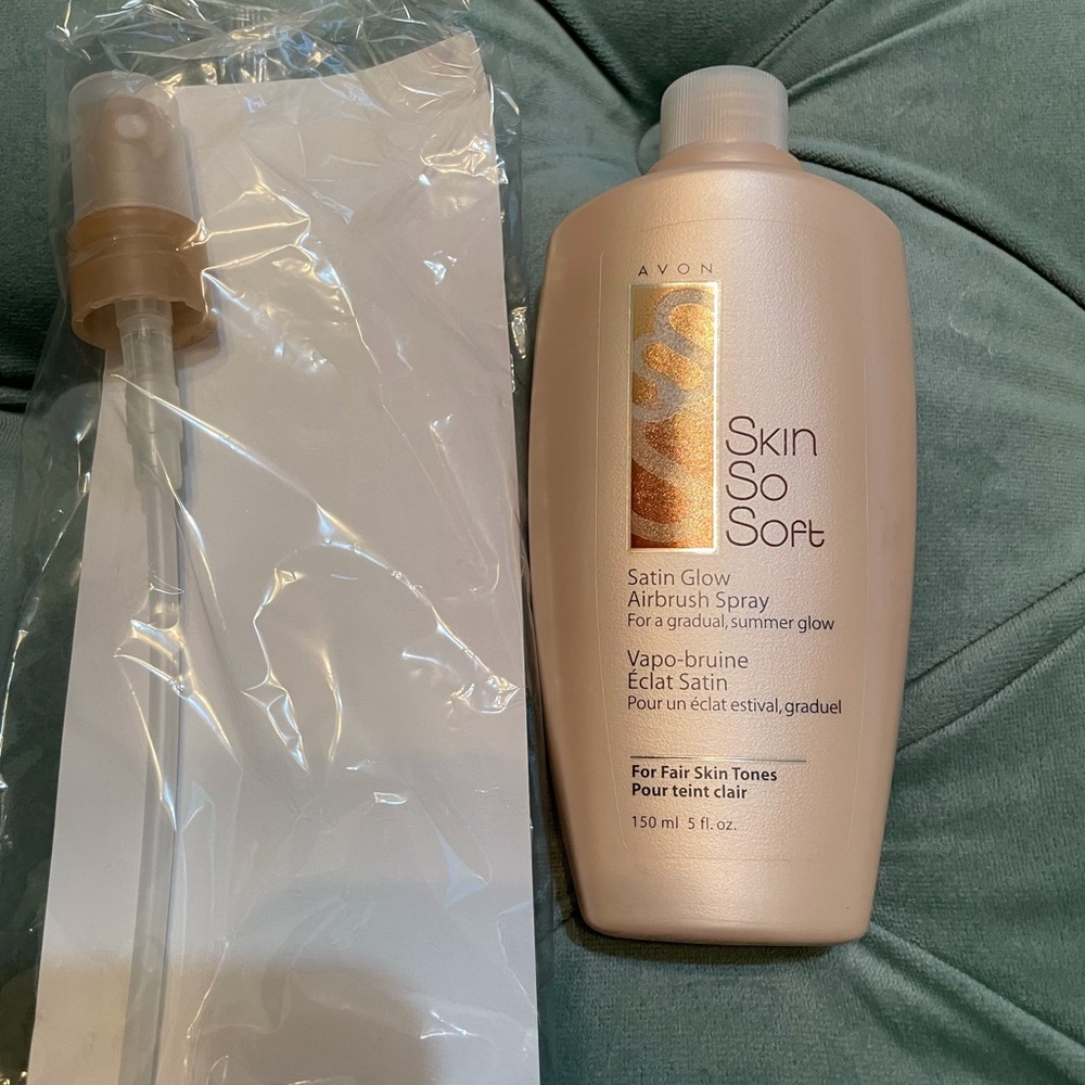 💗New Skin So Soft Satin Glow Airbrush Spray.